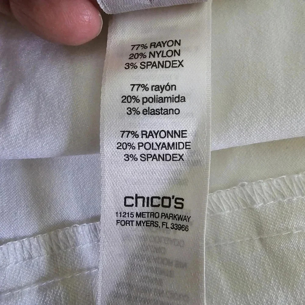Chico's perfect stretch white capri size 3 - Picture 6 of 8
